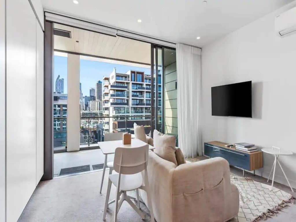 Modern One Bedroom Apartment In Wynyard Quarter Auckland Esterno foto