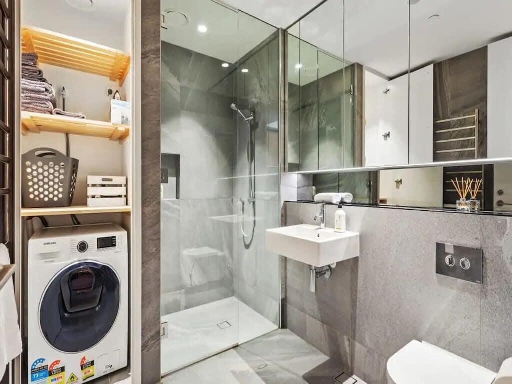 Modern One Bedroom Apartment In Wynyard Quarter Auckland Esterno foto
